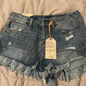 Festival Jean short with fringe